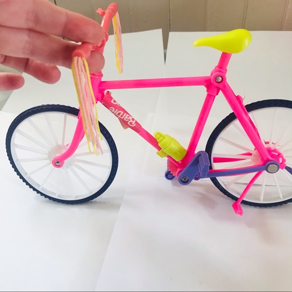 Barbie Bicycle - Picture 1 of 2